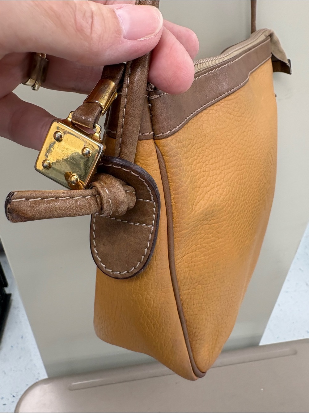 VTG LOEWE Anagram Embossed Grained Leather Crossbody Shoulder Bag Mustard Tan - Picture 14 of 16